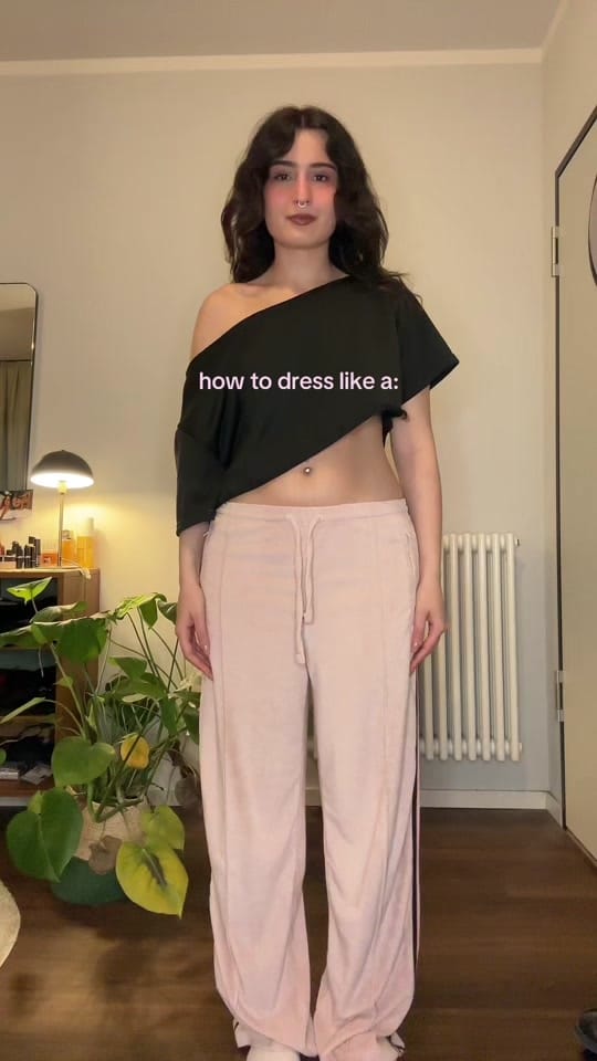 Post 5 by ★Helena★ on TikTok (video)