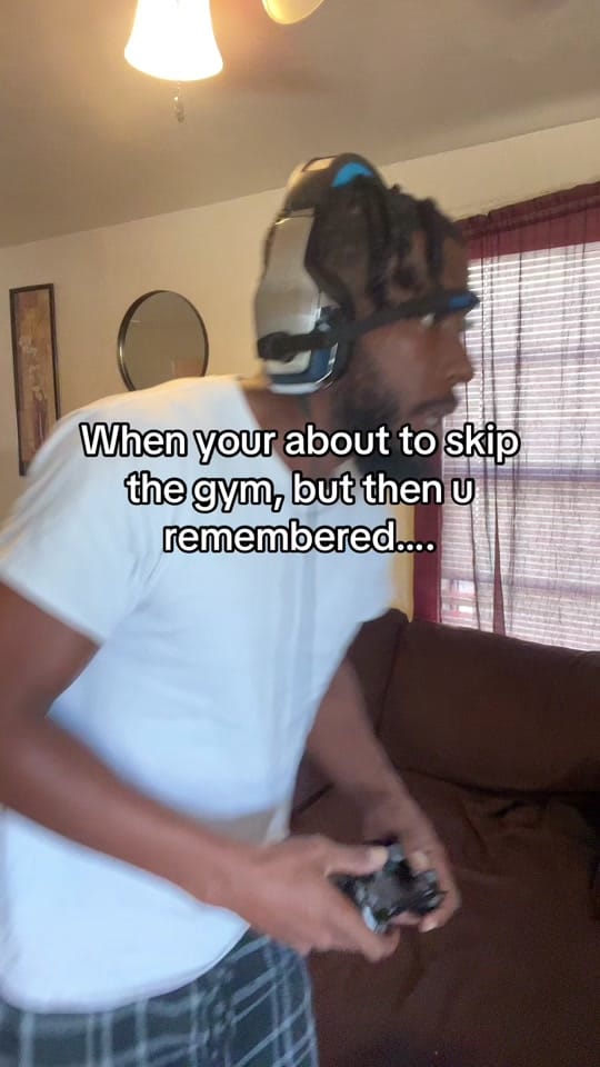 Post 4 by 2throwedmuzik on TikTok (video)