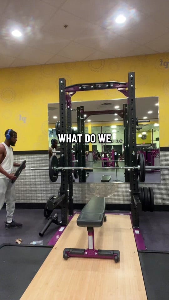 Post 3 by 2throwedmuzik on TikTok (video)
