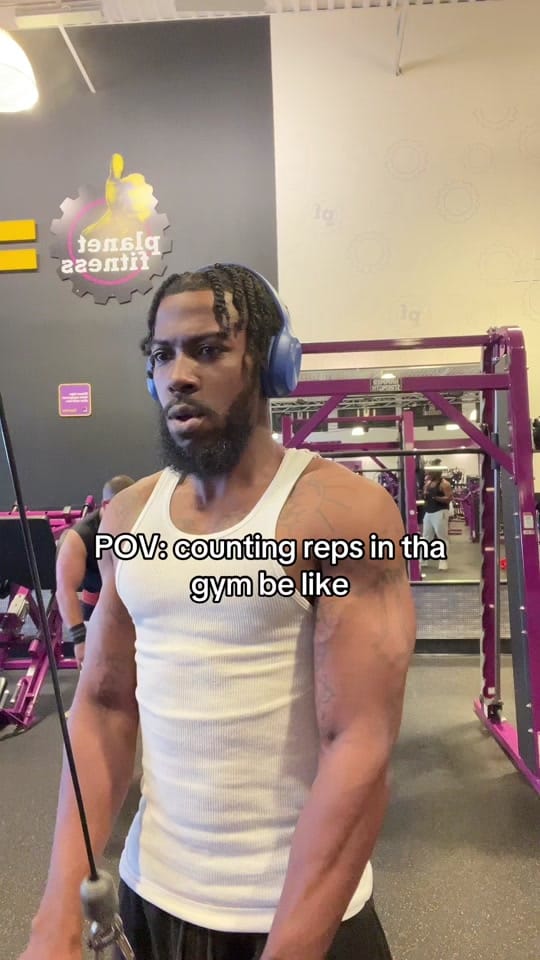 Post 5 by 2throwedmuzik on TikTok (video)
