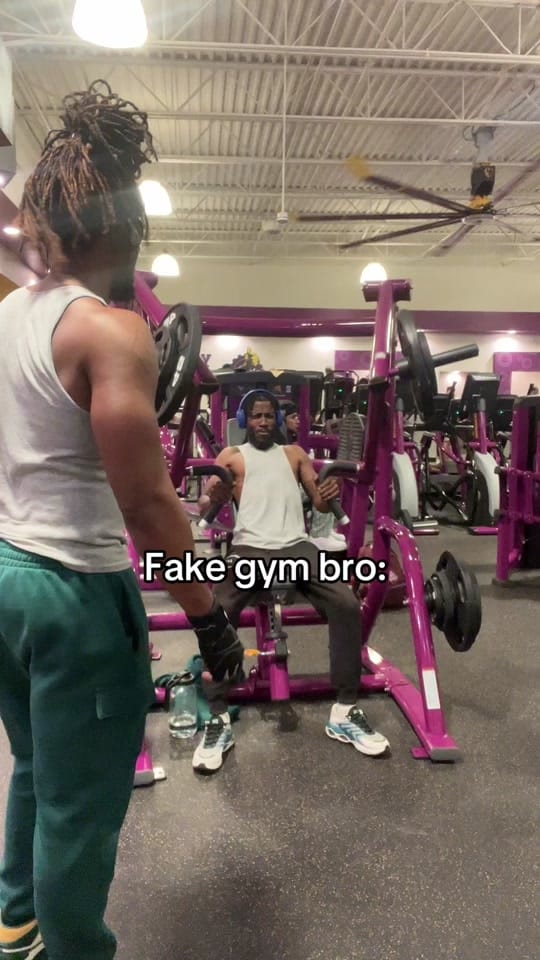Post 1 by 2throwedmuzik on TikTok (video)