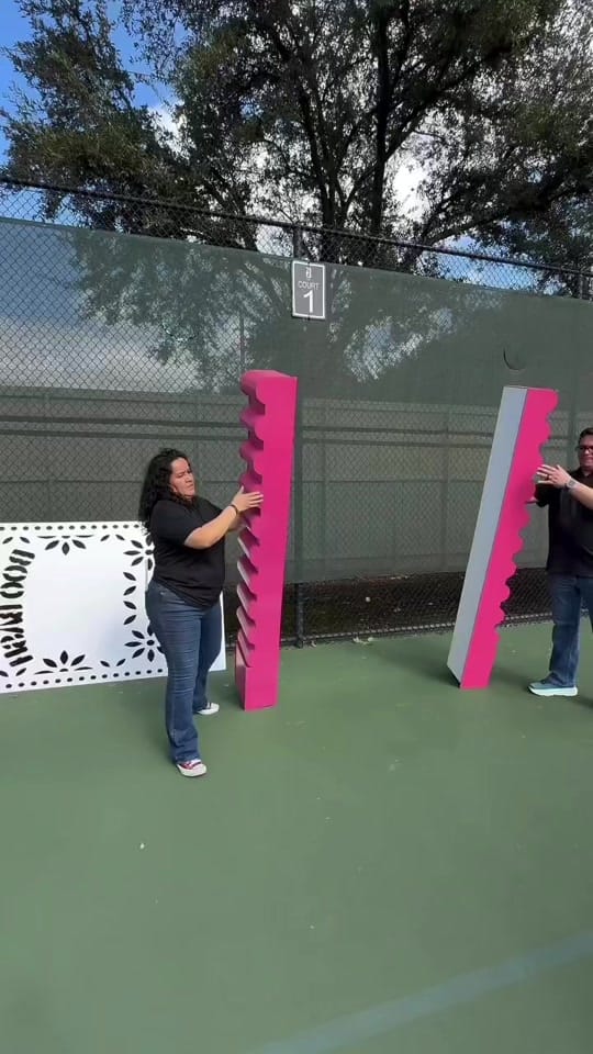 Post 4 by La Casa de Carton on TikTok (video)