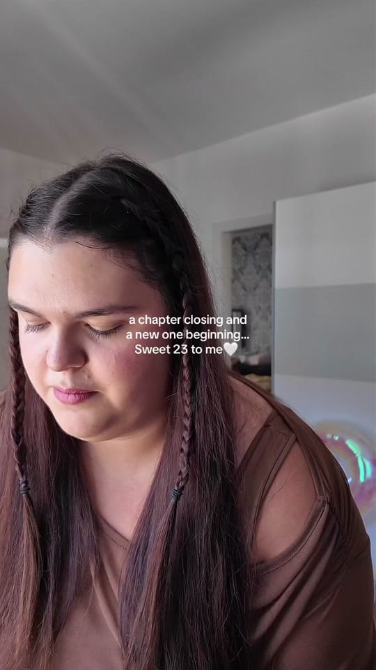 Post 2 by Christina💫 on TikTok (video)