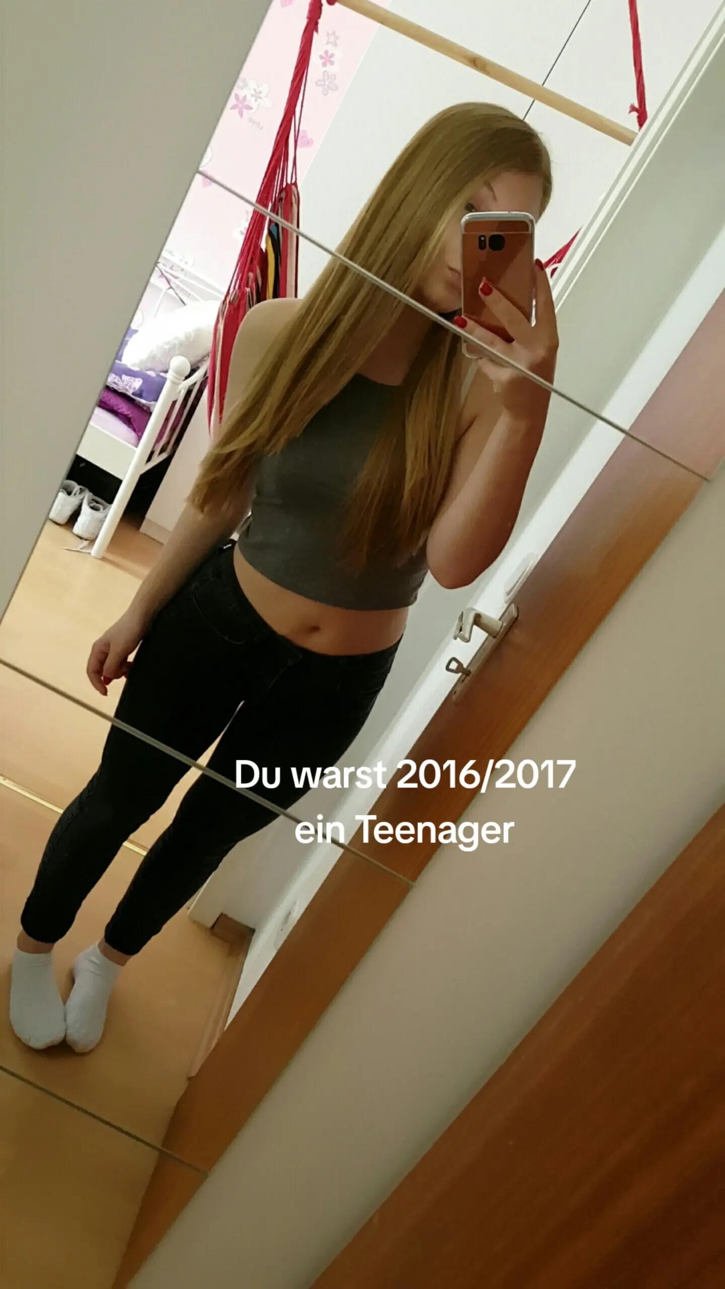 Post 10 by 𝑳𝒂𝒖𝒓𝒂 🖤 on TikTok (video)