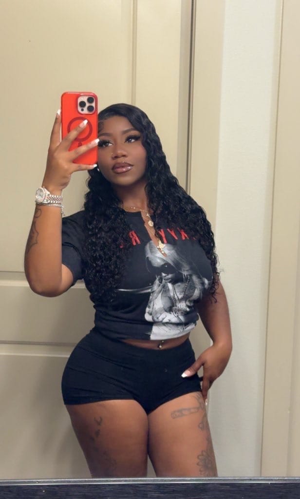 Post 10 by Tay Lee on TikTok (video)