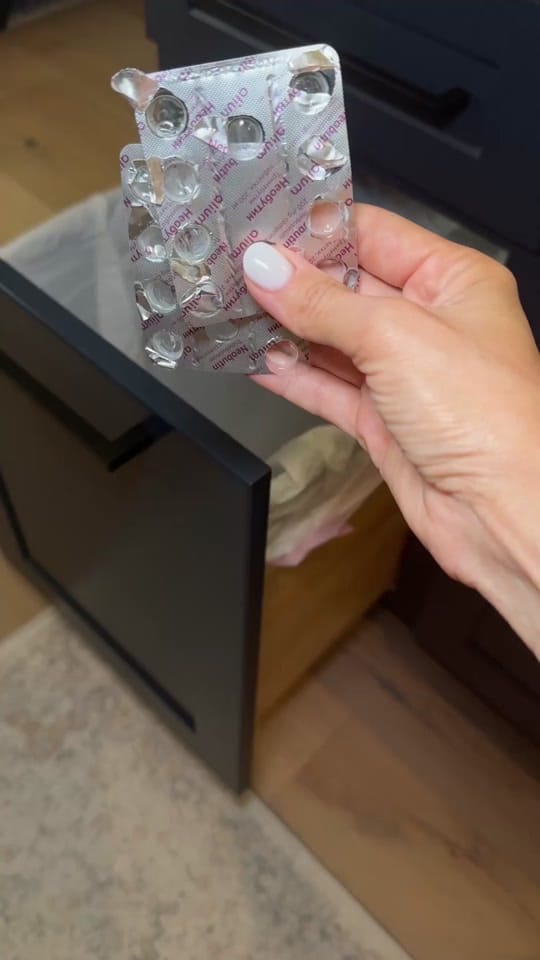 Post 2 by felyklifehacks on TikTok (video)