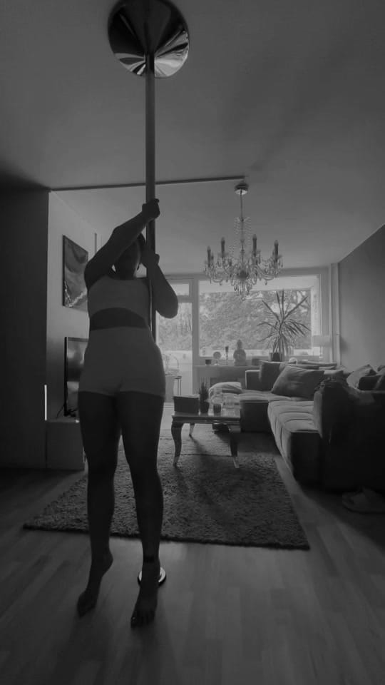 Post 7 by SamiSweetsmile on TikTok (video)