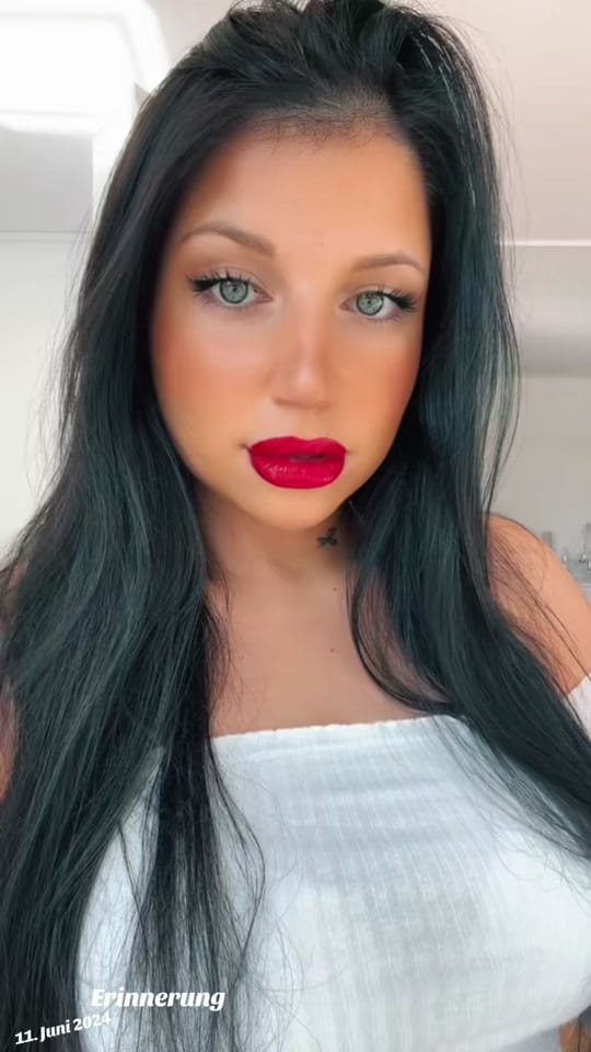 Post 5 by SamiSweetsmile on TikTok (video)