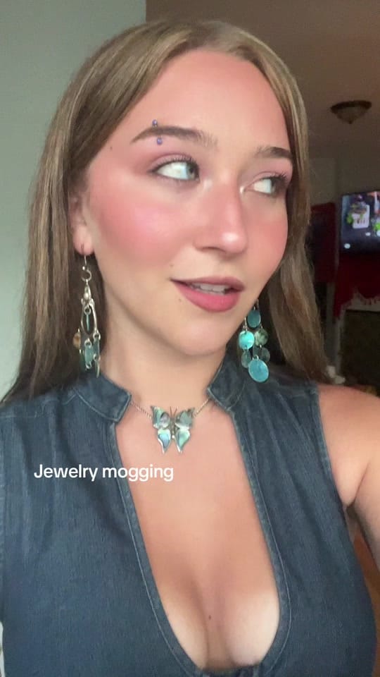 Post 2 by Allie on TikTok (video)