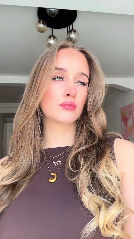 Post 4 by 🤫arlotte on TikTok (video)