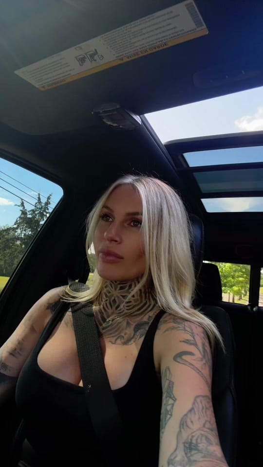 Post 4 by Sasha Stemaly on TikTok (video)