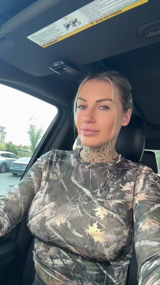 Post 8 by Sasha Stemaly on TikTok (video)
