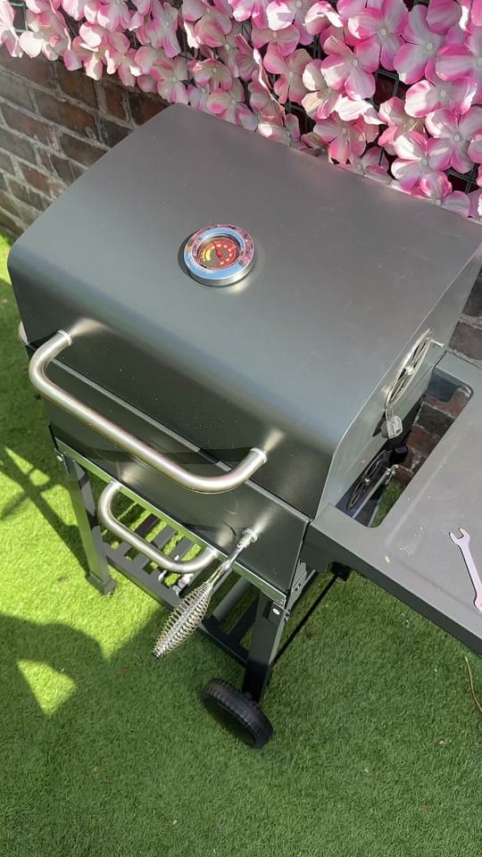 Post 2 by Nefasessence on TikTok (video)