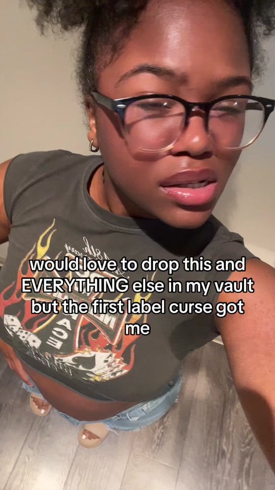 Post 5 by DALI on TikTok (video)