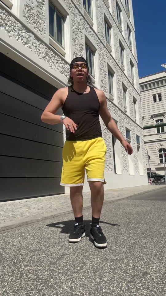 Post 4 by ALUSH on TikTok (video)