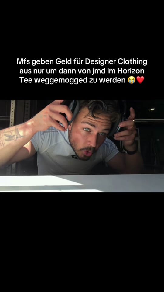 Post 2 by fitjannis on TikTok (video)