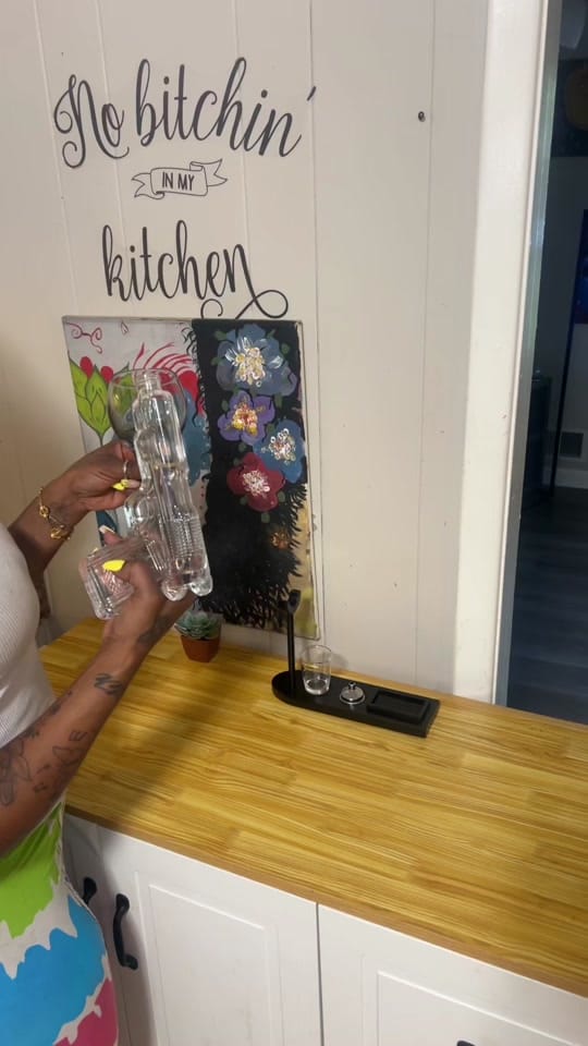 Post 4 by Tesha Taylor on TikTok (video)
