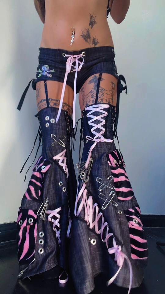 Post 2 by Vanishing ⚔️ Fae on TikTok (video)