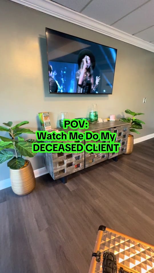 Post 4 by CHINA NAILS on TikTok (video)