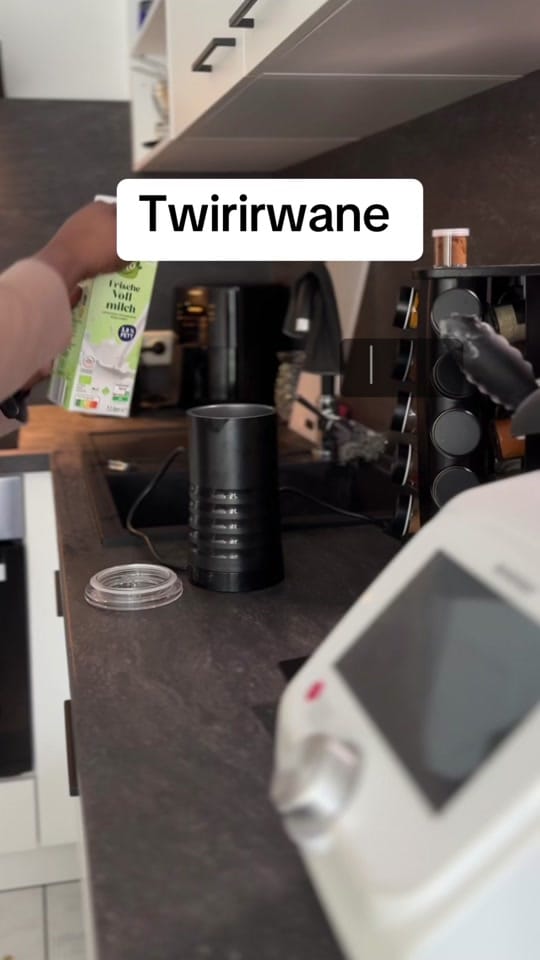 Post 1 by Yvonne Yne Uwa on TikTok (video)