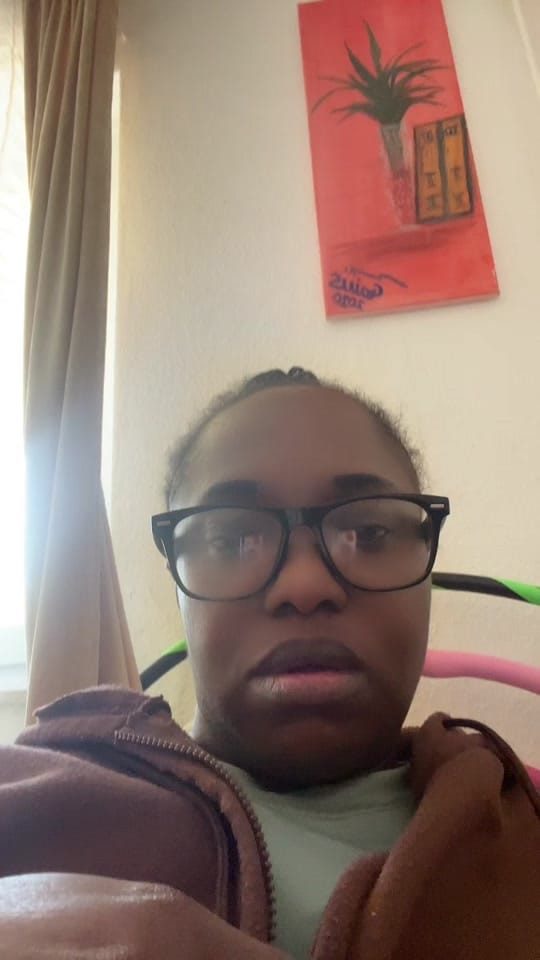Post 1 by Gold on TikTok (video)