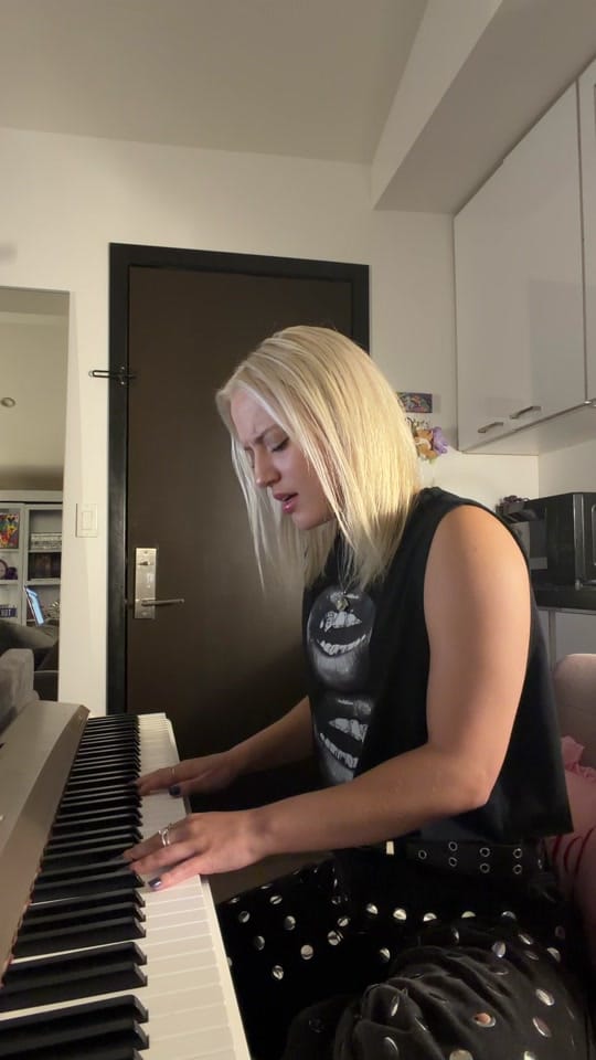 Post 2 by Tori Kay on TikTok (video)