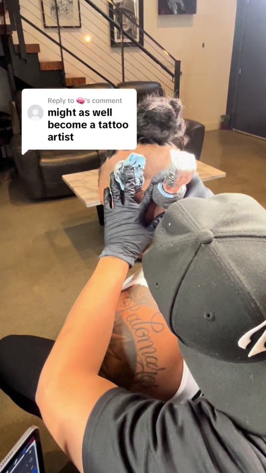 Post 3 by Howtobarber on TikTok (video)