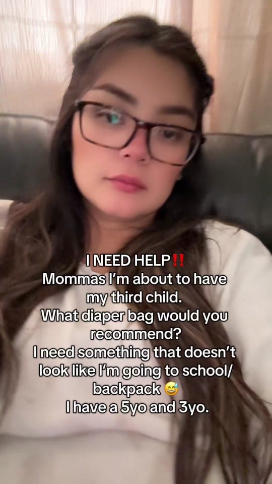 Post 3 by Carolina Miller on TikTok (video)