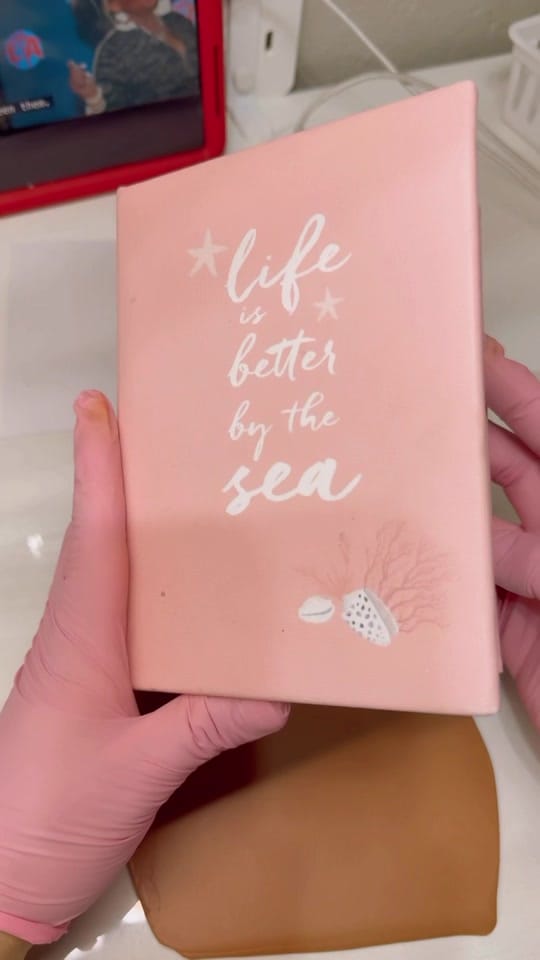 Post 5 by Carolina Miller on TikTok (video)