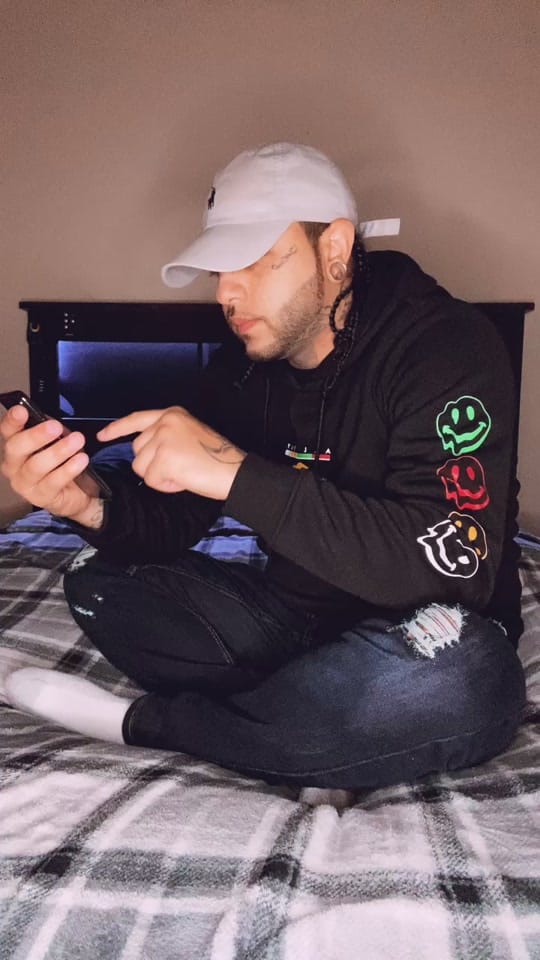 Post 9 by Aaron Woods on TikTok (video)