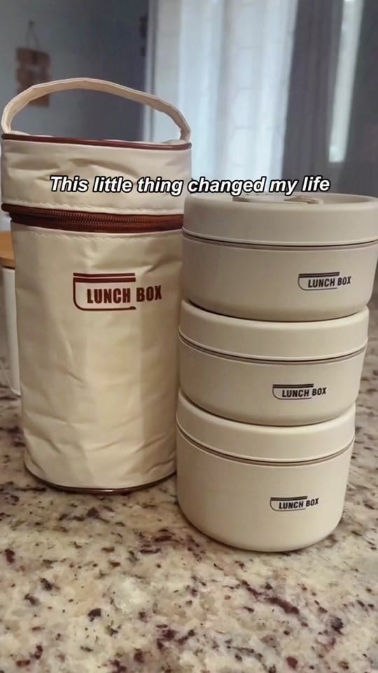 Post 2 by Lisa’s lil shop on TikTok (video)
