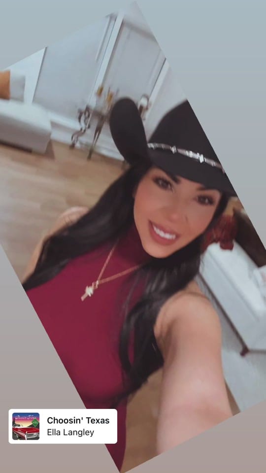 Post 6 by chrissy_mier13_ on TikTok (video)