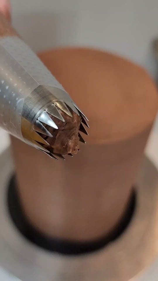 Post 8 by Iced n Frosted Custom Cakes on TikTok (video)