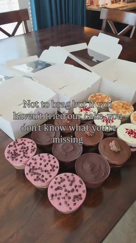 Post 1 by Iced n Frosted Custom Cakes on TikTok (video)