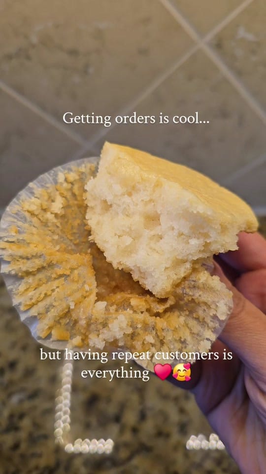 Post 6 by Iced n Frosted Custom Cakes on TikTok (video)