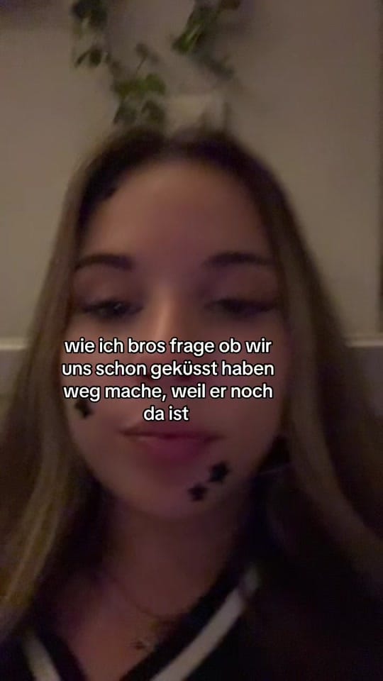 Post 8 by Lena Maria🩷 on TikTok (video)
