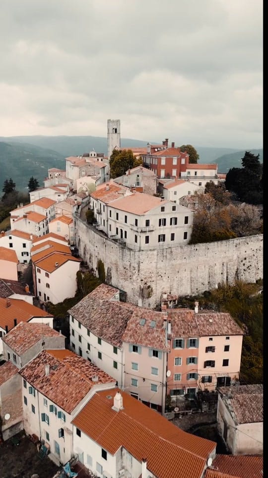 Post 10 by Daniel Schumacher on TikTok (video)