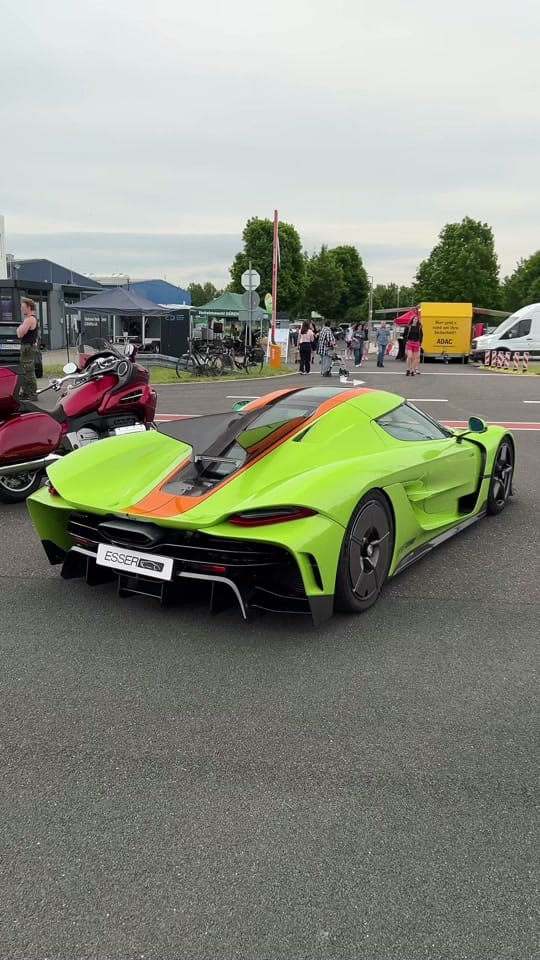 Post 4 by lpcarspotting on TikTok (video)