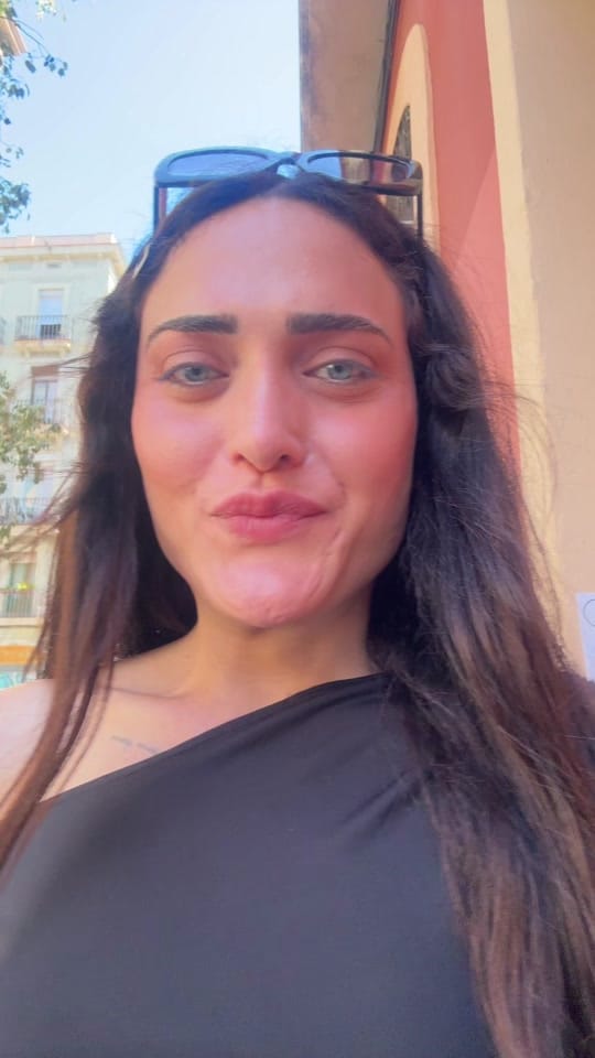 Post 1 by Miray Daniz on TikTok (video)