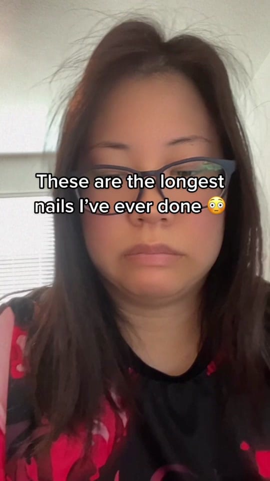 Post 10 by JapaGel Nails on TikTok (video)