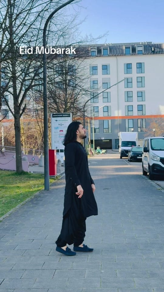 Post 9 by shahru khan on TikTok (video)