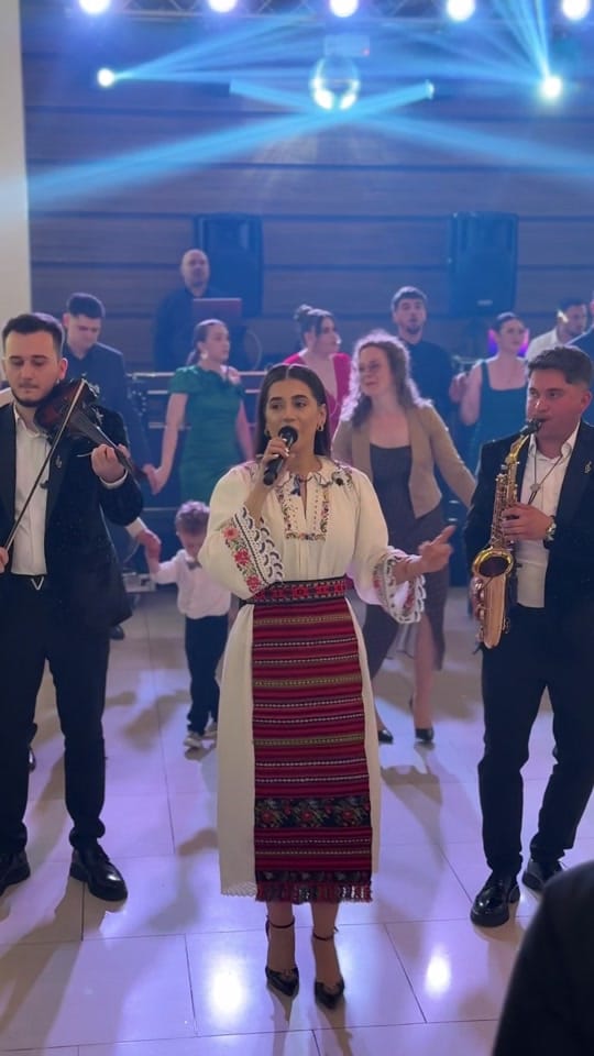 Post 5 by Ioana Măgherușan on TikTok (video)