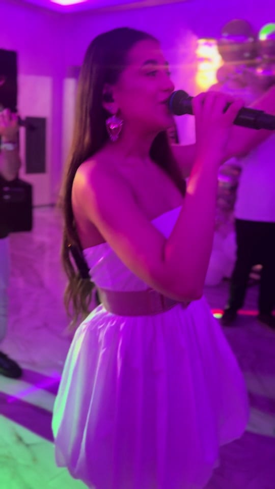 Post 2 by Ioana Măgherușan on TikTok (video)