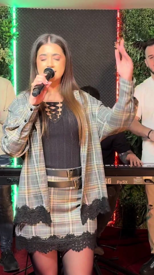 Post 6 by Ioana Măgherușan on TikTok (video)
