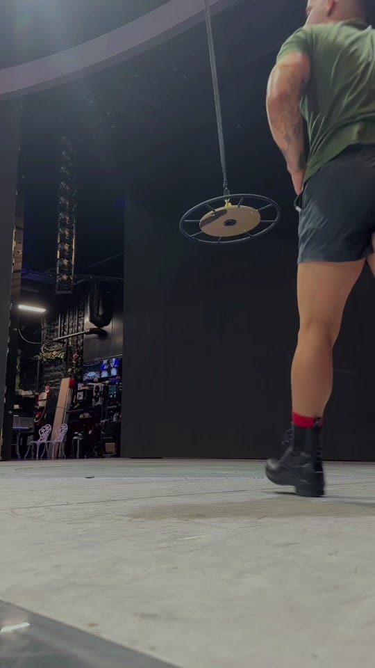 Post 5 by Jones Kalutskikh on TikTok (video)