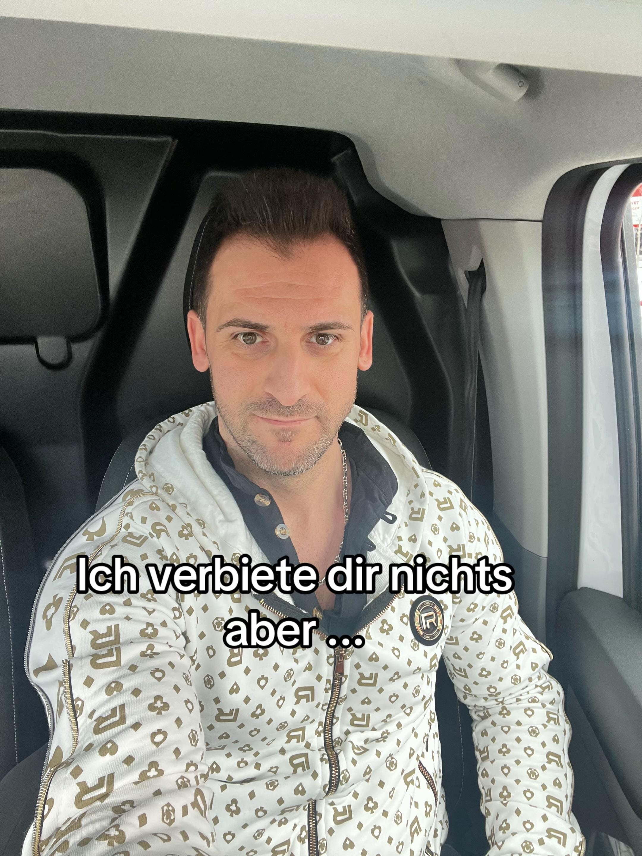 Post 7 by Car_albo02🇦🇱 on TikTok (video)