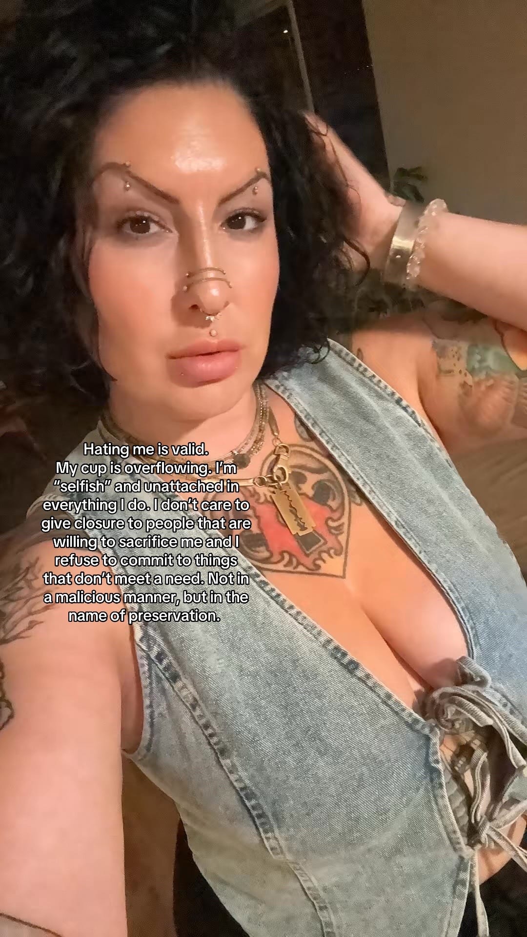 Post 1 by Amina on TikTok (video)