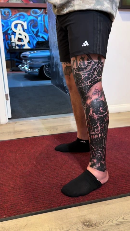 Post 2 by stevotattoos on TikTok (video)