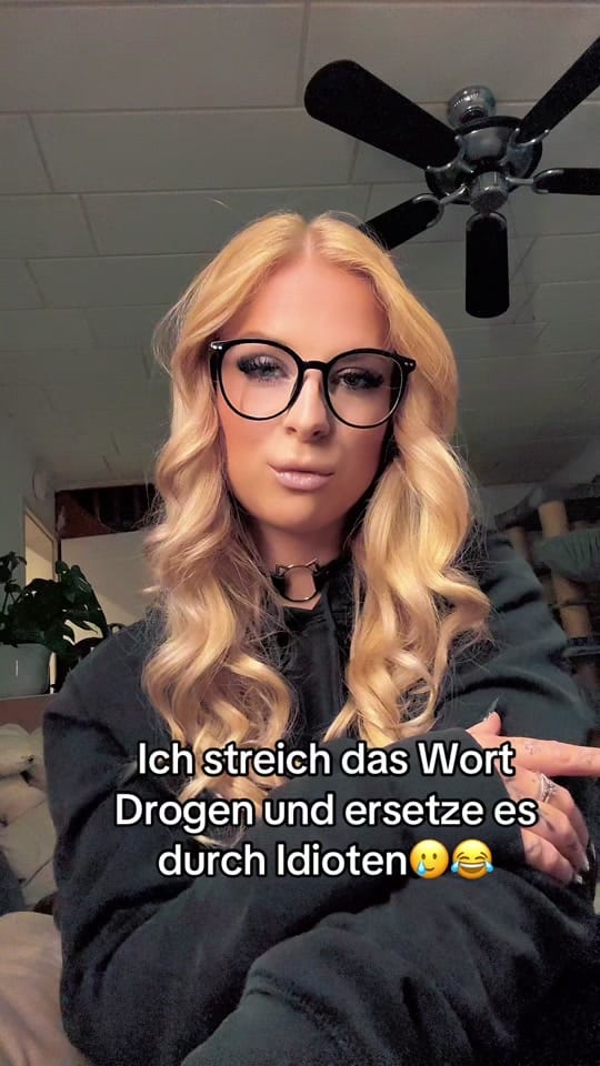 Post 6 by Lena Mxb on TikTok (video)