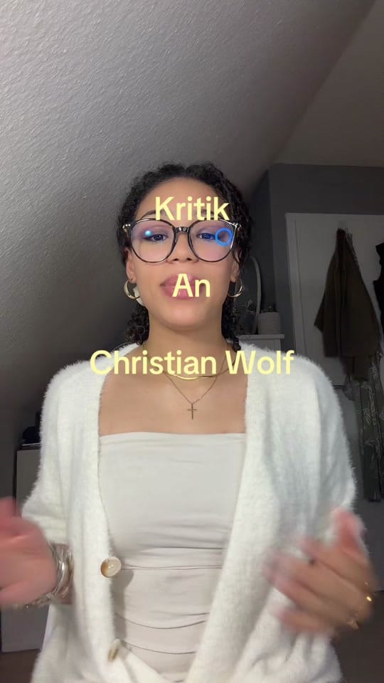 Post 2 by L A K Y S H A   C I A R A on TikTok (video)